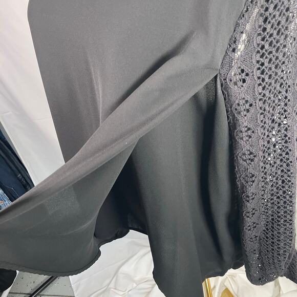 Skies Are Blue Black Blouse XLP Lace Crochet Sleeve Back Detail Classic Career‎ - Picture 9 of 14